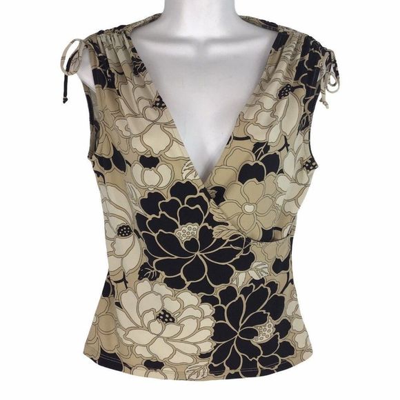 BCBGMaxAzria Tops - BCBG MaxAzria Vintage Y2K 2000 Faux Wrap Blouse Top Floral Cap Sleeve s Medium